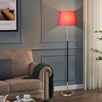 האמריקאי מנורת רצפה בסלון יצירתי אנכי מנורת רצפה בחדר השינה ליד המיטה מנורה ללמוד מלון מנורות