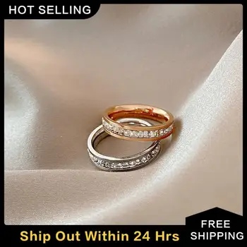 שורה כפולה מרובעת מצופה טבעת פלדת טיטניום אישיות עבור נשים רומנטיות Engageme החתונה נקבה מסיבת תכשיטים